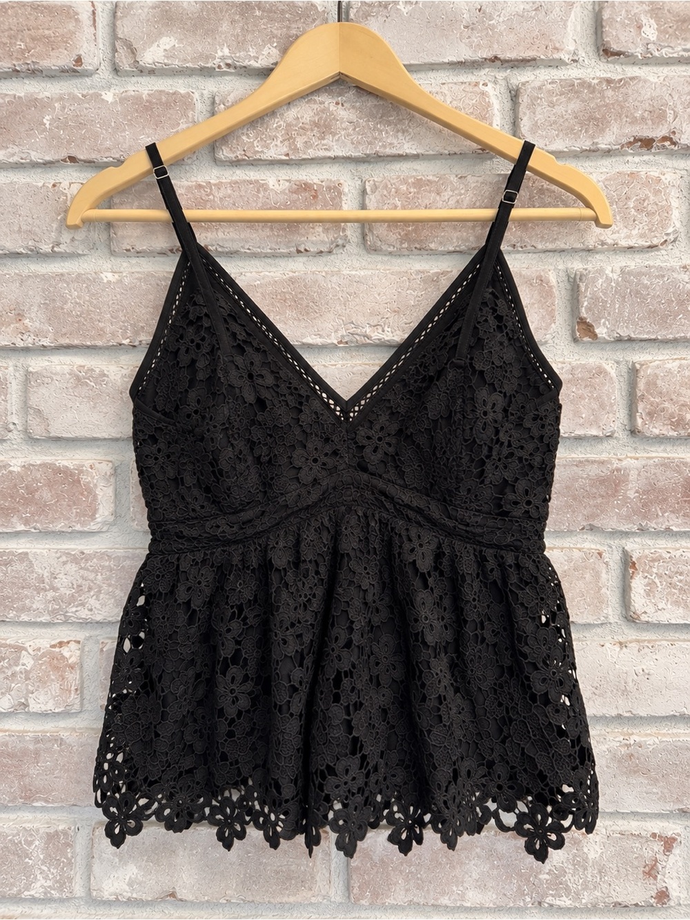 Abercrombie & Fitch Black Floral Lace Cami Top